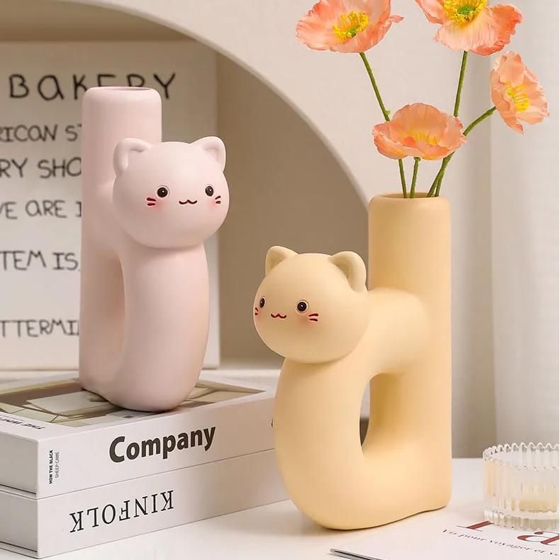 Letter Shape Lovely Kitten Vase Resin Crafts Flower Pots Desk Decoration Flower Arrangement Cartoon Cat Vases Modern Home Decor Letter Shape Lovely Kitten Vase Resin Crafts Flower Pots Desk Decoration Flower Arrangement Cartoon Cat Vases Modern Home Decor
